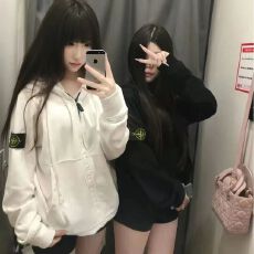 批发薄款/加绒 徽章辅料+皮拉链头 后包领【纯棉华棉复合】卫衣<b class='q'>女</b>
