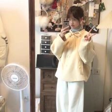 批发黄色短款毛呢外套女2026新款小个子秋<b class='q'>冬</b>高级感气质呢子大衣超好看
