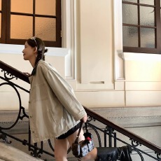 批发水洗做旧牛仔外套oversize宽松拼接廓形复古重磅夹克风衣<b class='q'>外套女</b>