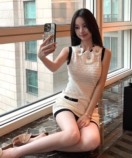 작은 샤넬 스타일 니트 여성 드레스 2026 여름 고급 센스 몸매 가꾸기 품격 조끼 스커트 민소매 치마