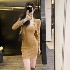 批发小香风套装女<b class='q'>秋</b>季新款气质长袖针织开衫修身吊带连衣裙时尚两件套