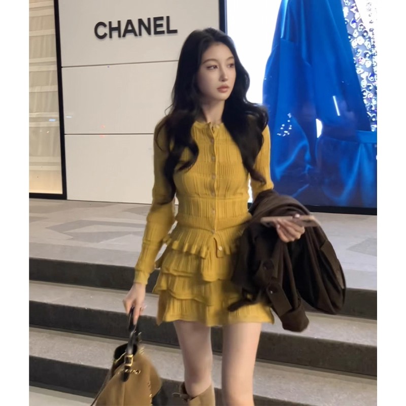 2026 슈퍼 화재 한 부서 착용 가져 가라. 전체 집합 조기 봄 여성 의류 니트 카디건 코트 레이스 미니 스커트 투피스 슈트