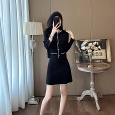 批发秋冬季精致小香风两件套女圆领长袖针织衫<b class='q'>半身裙</b>气质显瘦一整套装