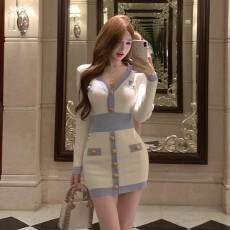 批发蓝色V领针织长袖连衣裙女2025秋新款法式娇欲千金气质显瘦<b class='q'>包臀</b>裙