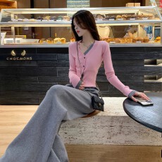 批发盐系减龄休闲运动套装女春<b class='q'>秋</b>2025超火网红炸街针织阔腿裤两件套