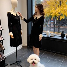 批发法式千金风<b class='q'>娃娃</b>领<b class='q'>连衣裙</b>女2025秋冬季显瘦赫本风加厚高级感小黑裙