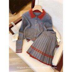 批发小香风<b class='q'>套装</b>女韩系灰色翻领条纹<b class='q'>针织</b>开衫百褶半身裙秋季穿搭一整套