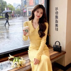 批发polo领针织连衣裙女2026秋<b class='q'>冬</b>季韩系氛围感法式轻熟气质过膝长裙子