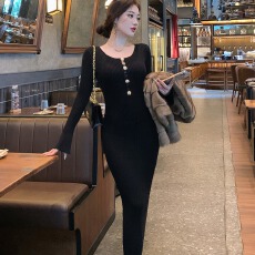 批发林关关黑色针织连衣裙冬季法式小资气质<b class='q'>修身</b>包臀裙毛衣内搭<b class='q'>打底裙</b>