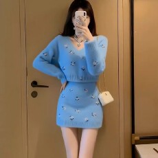批发韩系蓝色毛衣套装女2026新款秋冬氛围感穿搭针织上衣半身裙两件套
