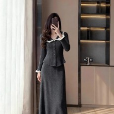 批发法式高级感显瘦套装女秋冬设计感针织上衣搭配半身裙一整套
