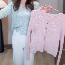 批发小个子短款亮片v领针织开衫春秋<b class='q'>新款</b>时尚气质显瘦薄款<b class='q'>毛衣</b>上衣女