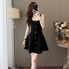 批发千金感方领单排扣无袖连衣裙夏季度假风小个子修身性感冰丝背心裙