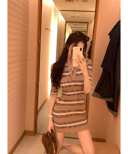 한 부서 레트로 캐주얼 외국 가스 작은 대중 디자인 센스 스트라이프 POLO 칼라 반팔 드레스 허리 수축 슬림해 보이는 미니 스커트 여성