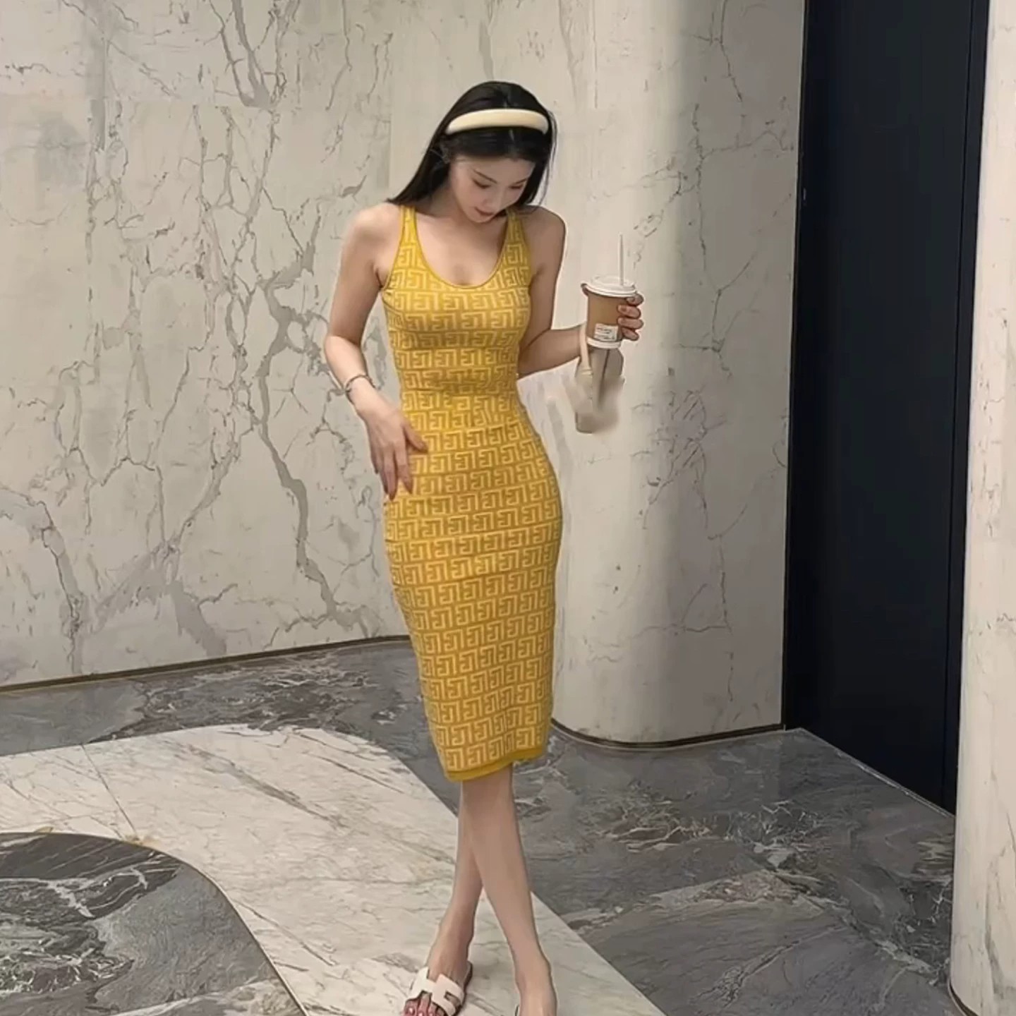 순수한 욕망 바람 섹시함 프린트 슬립 여성 드레스 2026 여름 새로운 패션 품격 몸매 가꾸기 슬림해 보이는 타이트 스커트