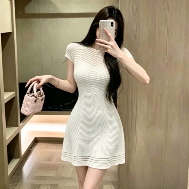 프랑스식 빛 럭셔리 품격 명문 여성 작은 샤넬 스타일 시스루 홀로우 아웃 반팔 작은 드레스 치마 드레스 플리츠 한 마디 미니 스커트