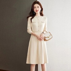 批发秋冬内搭连衣裙女2026新款高级感收腰气质针织毛衣裙小个子打底衫