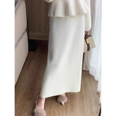 批发时尚山羊绒加厚针织半身裙女2025年冬新款高腰显瘦遮肉百搭直筒裙