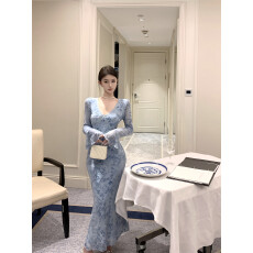 批发初秋气质穿搭<b class='q'>长裙</b>法式扎染碎花蓝色<b class='q'>连衣</b>裙女日落裙收腰高级感裙子