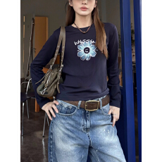 圆领打底衫女秋季2025新款小众设计感内搭修身显瘦辣妹长袖t恤女