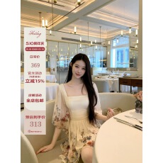 批发Hotdog 热狗很辣【绯花落日】七分袖方领<b class='q'>连衣裙</b>子女温婉气质短裙