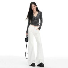 批发白色高腰微喇叭牛仔<b class='q'>裤</b>女2026年春夏新款百搭<b class='q'>修身</b>垂感显瘦弹力<b class='q'>裤</b>子