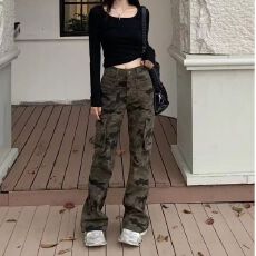 批发设计工装牛仔裤女2026春夏新款高腰宽松显瘦水洗迷彩阔腿拖地<b class='q'>长裤</b>