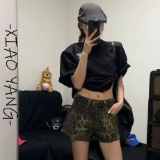 批发美式小众辣妹豹纹短裤女短款时尚低腰显瘦百搭洋气短裤子气质遮肉