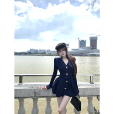 批发实拍 秋冬 新款 法式荷叶边V领收腰显瘦<b class='q'>花苞</b><b class='q'>裙</b>设计感针织连衣<b class='q'>裙</b>