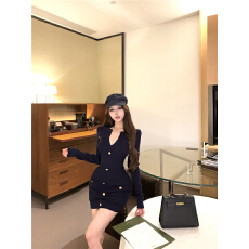 批发实拍 小香风千金感修身收腰针织长袖连衣裙女