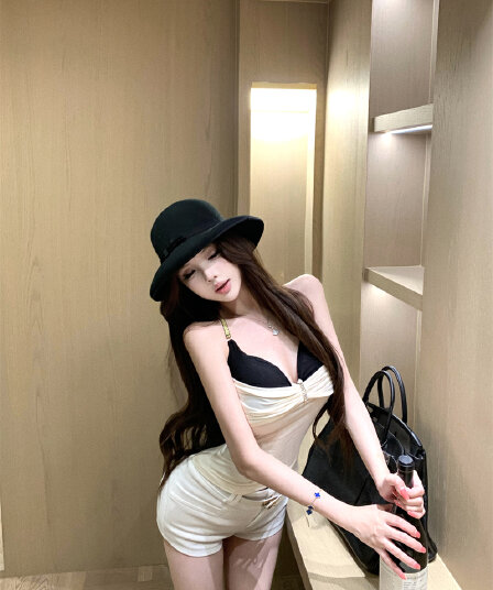 실사 아름다움 거리 자유 몸매 가꾸기 순수한 욕망 섹시함 V넥 페이크 레이어드 캐미솔 타이트 워프 엉덩이 반바지