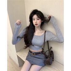 批发<b class='q'>新款</b>U领性感露锁骨上衣女装纯色长袖T恤短款带胸垫<b class='q'>打底衫</b>美背