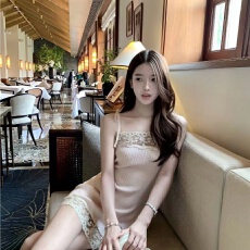 批发法式纯欲风蕾丝花边吊带连衣裙女夏季<b class='q'>甜美</b>粉色包臀裙修身显瘦短裙