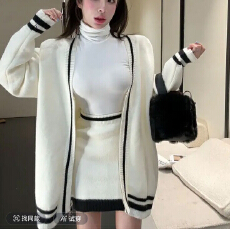 批发撞色毛衣外套女长袖穿搭针织半身短裙休闲套装字母两件套印花秋<b class='q'>冬</b>