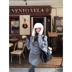 批发小众气质立领单排扣针织开衫毛衣女冬季显瘦<b class='q'>半身裙</b>短裙子两件套装