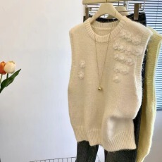 批发新款韩版春秋立体<b class='q'>花朵</b>宽松遮肉马甲针织衫女百搭显瘦时尚毛衣<b class='q'>上衣</b>