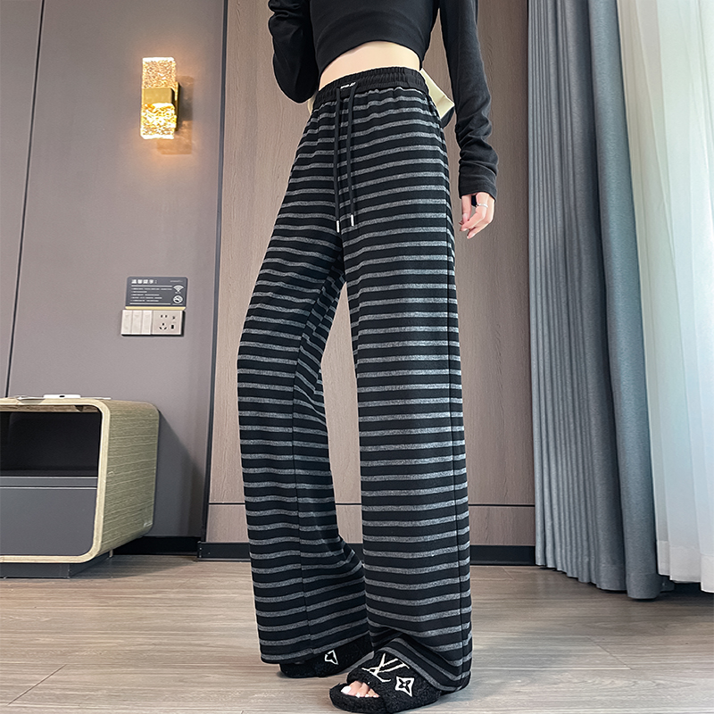 실사 2025 가을 패션 고급 스트라이프 와이드 레깅스 바지 폭발 허리밴드 슬림해 보이는 디스플레이 높음 바닥 청소 캐주얼 바지