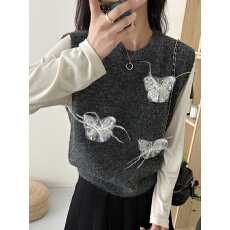 批发2025超火春季新款灰色设计感女士针织<b class='q'>马甲</b>女时髦洋气叠穿短款上衣