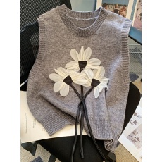 批发洋气减龄针织<b class='q'>马甲</b>女秋冬新款大码微胖mm显瘦外搭叠穿毛衣背心