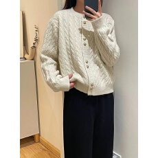 批发柔软糯绞花针织毛衣开衫<b class='q'>外套</b><b class='q'>女</b>2025秋冬厚款长袖短款上衣