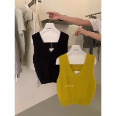 批发2025秋季新款韩版宽松V领针织<b class='q'>马甲</b>背心女