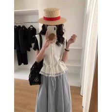 批发2025春季温柔风圆领珍珠扣系带收腰蕾丝拼接针织开衫毛衣背心<b class='q'>马甲</b>