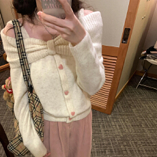 批发一字肩针织<b class='q'>毛衣</b>女秋冬季2025新款设计感小众甜美气质纯欲露肩上衣