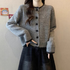 批发杏色爱心扣毛针织开衫外套女春秋小个子高级慵懒风内搭<b class='q'>打底衫</b>上衣