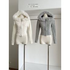 批发温柔连帽<b class='q'>开衫</b>拉链毛衣女冬季新款优雅修身显瘦短款<b class='q'>针织</b>衫