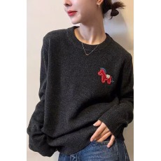 批发小马刺绣针织衫女2026新款加厚时尚减龄遮肉洋气百搭亲肤毛衣女