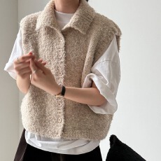 批发2025秋季新款气质立领软糯羊毛针织背心女叠穿慵懒毛毛马甲