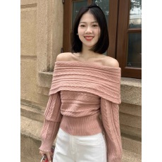 批发粉色麻花一字领露肩慵懒风宽松毛衣<b class='q'>女</b>秋冬新款巨好看的针织衫上衣