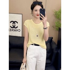 批发薄款超好看后背镂空针织衫女2026新款夏季设计感冰丝短袖针织上衣