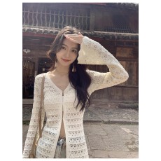 批发V领针织小衫女微喇袖夏海边度假风收腰镂空罩衫